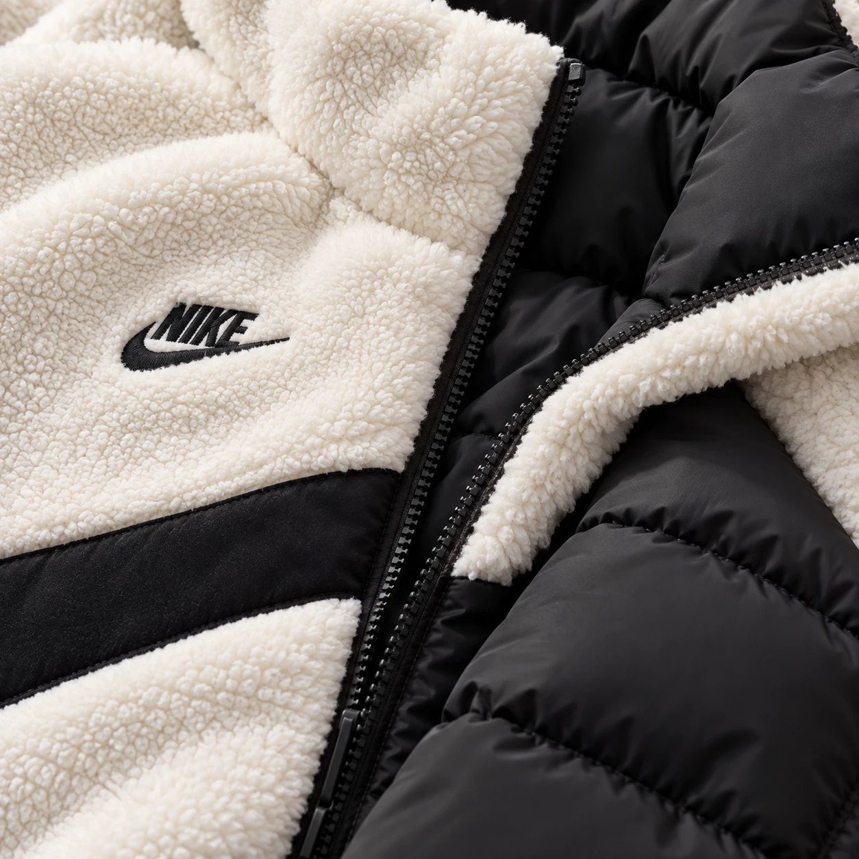 Nike Reversible Sherpa Puffer Jacket