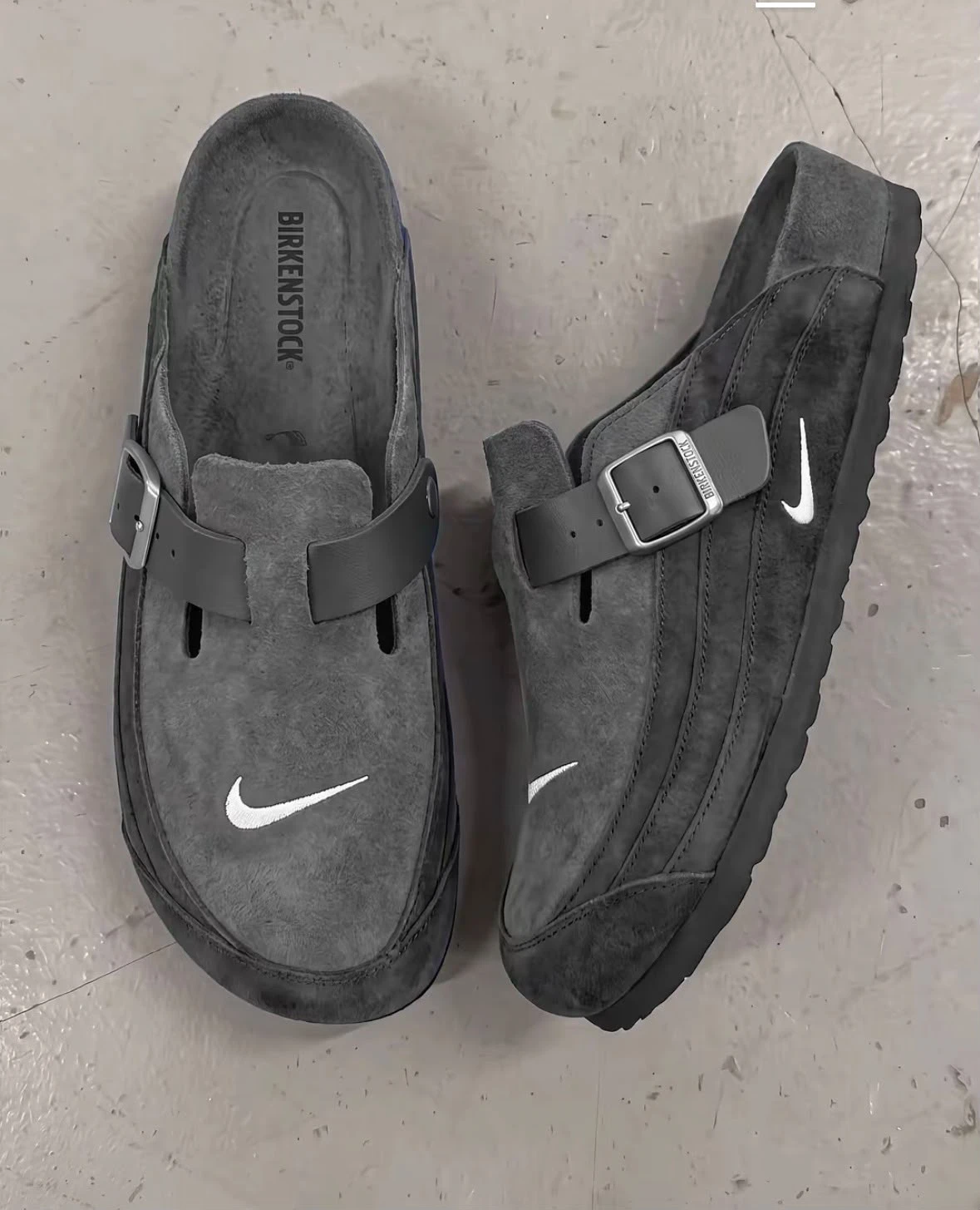 Heritage Suede Buckle Mules – Charcoal